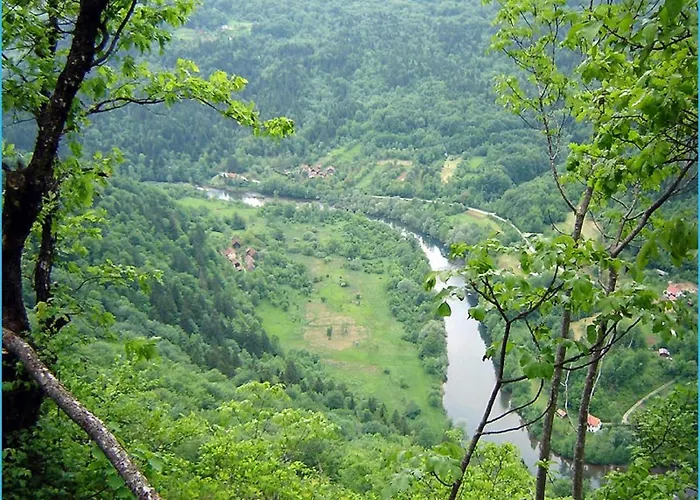 In Bunjevci With Sauna & Garden Vrbovsko