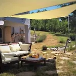 In Bunjevci With Sauna & Garden Vakantiehuis