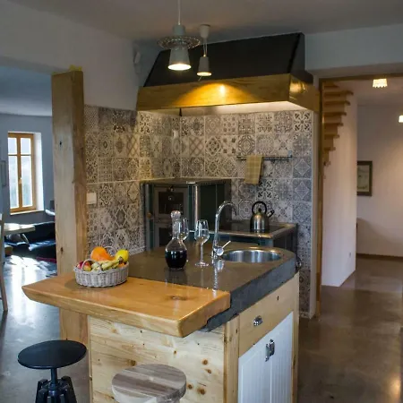 Comfy Holiday In Bunjevci With Hot Tub Vrbovsko